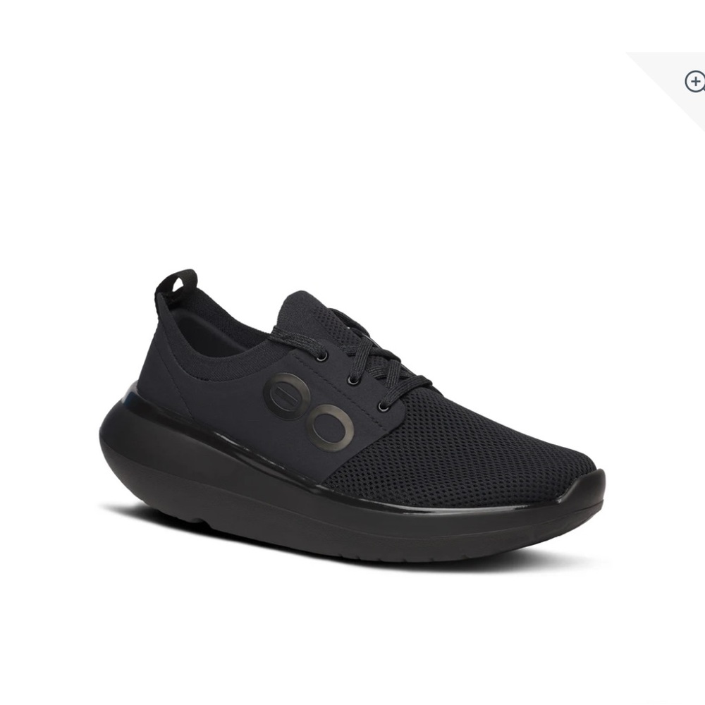 Like new OOFOS pony stride shoe